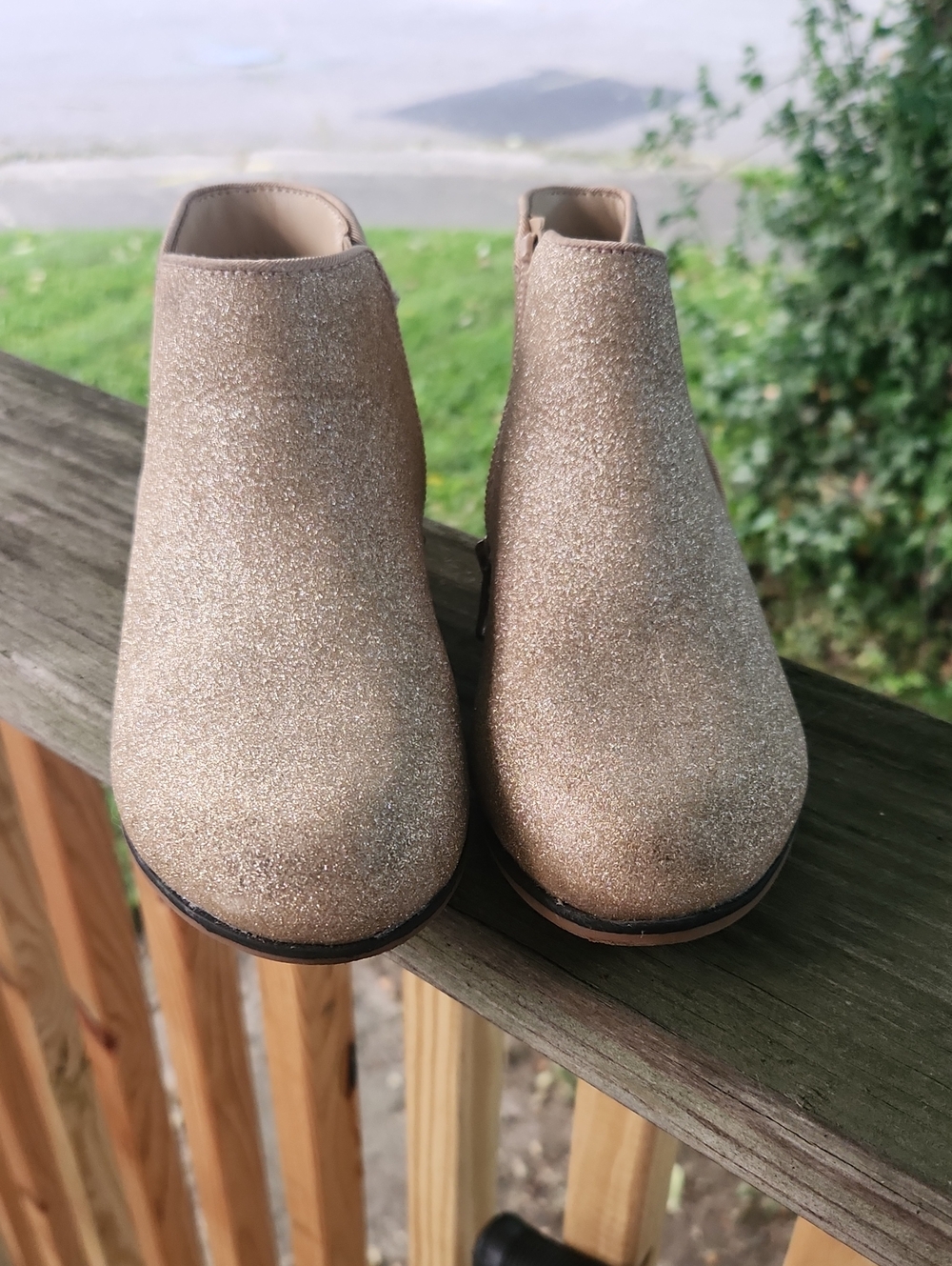Cat & Jack Glitter Ankle Boots in Gold